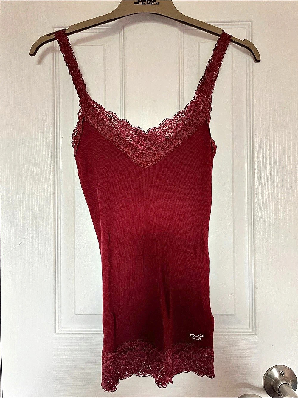 Hollister Social Stir Lace Trim Chemise Burgundy Small